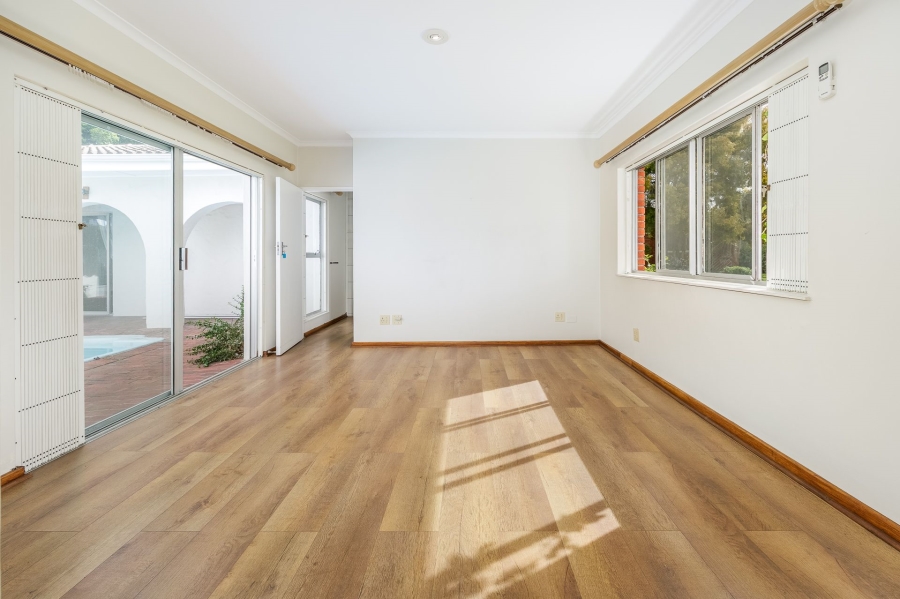 4 Bedroom Property for Sale in Valmary Park Western Cape